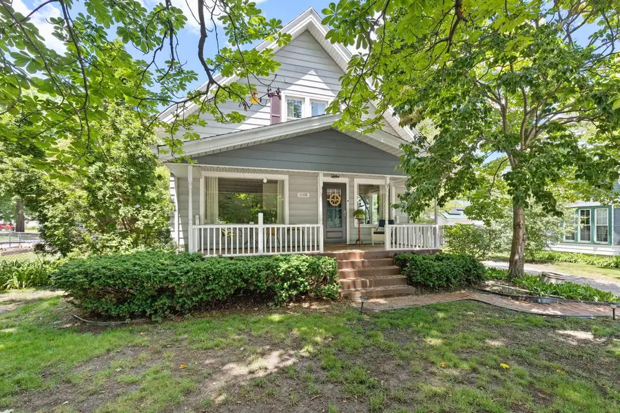 11126 W Janesville ROAD, Hales Corners, WI 53130 - #2