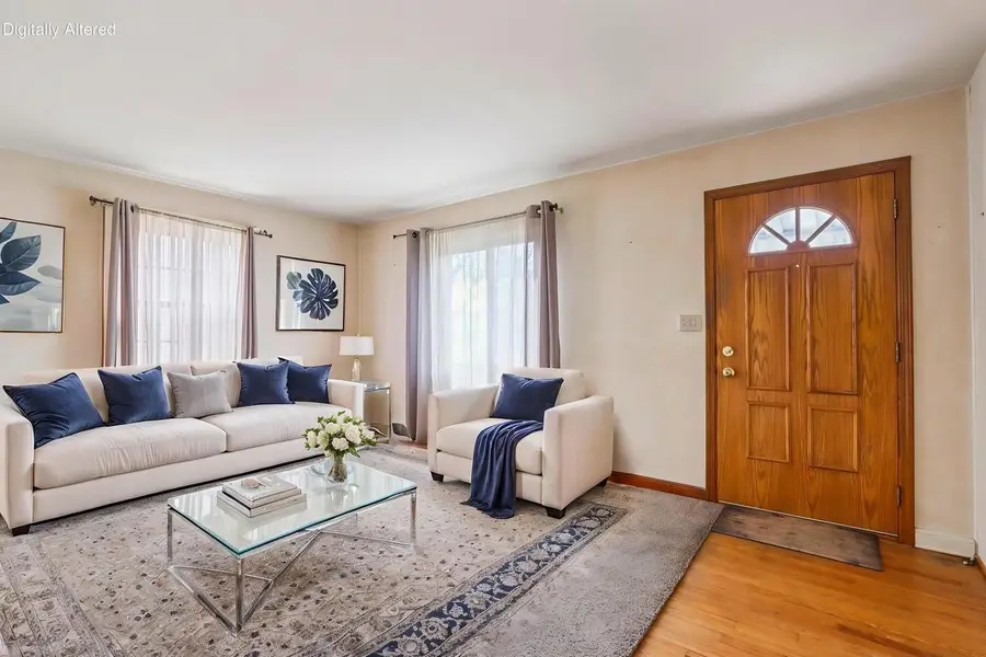 1308 E Tripoli AVENUE, Milwaukee, WI 53207 - #3