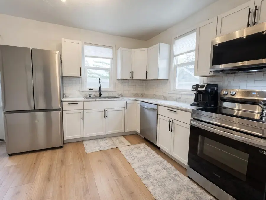 735 N 6th N AVENUE, Sturgeon Bay, WI 54235 - #2