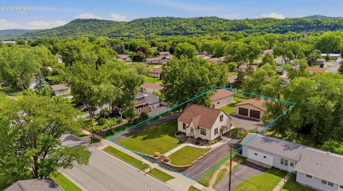 310 9th AVENUE N, Onalaska, WI 54650 - #1