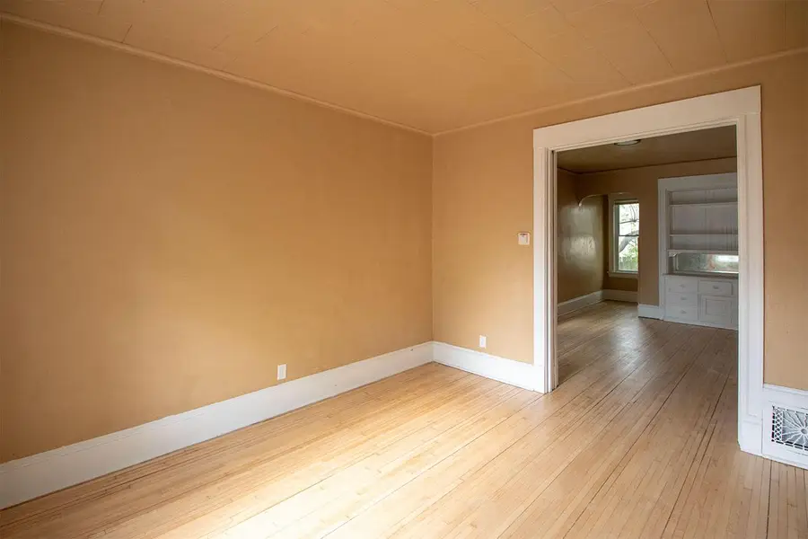 1238 N 34th STREET, Milwaukee, WI 53208 - #3