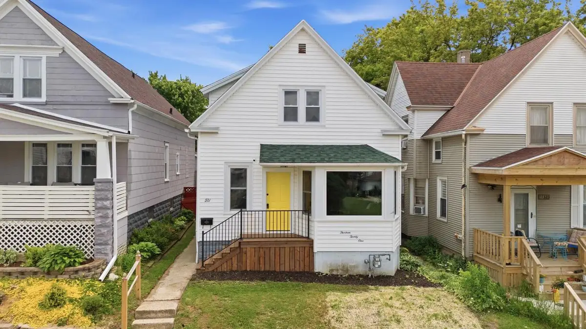 1321 Monroe AVENUE, South Milwaukee, WI 53172 - #1