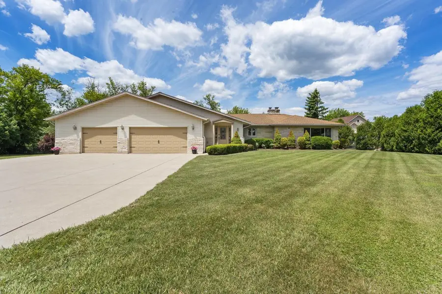 W151S7569 Woods ROAD, Muskego, WI 53150 - #2