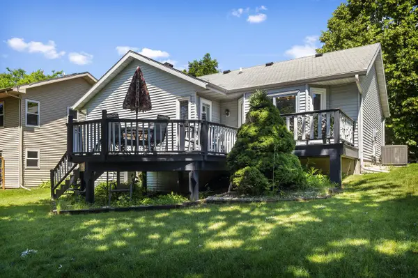 833 W Mohawk TRAIL, De Forest, WI 53532