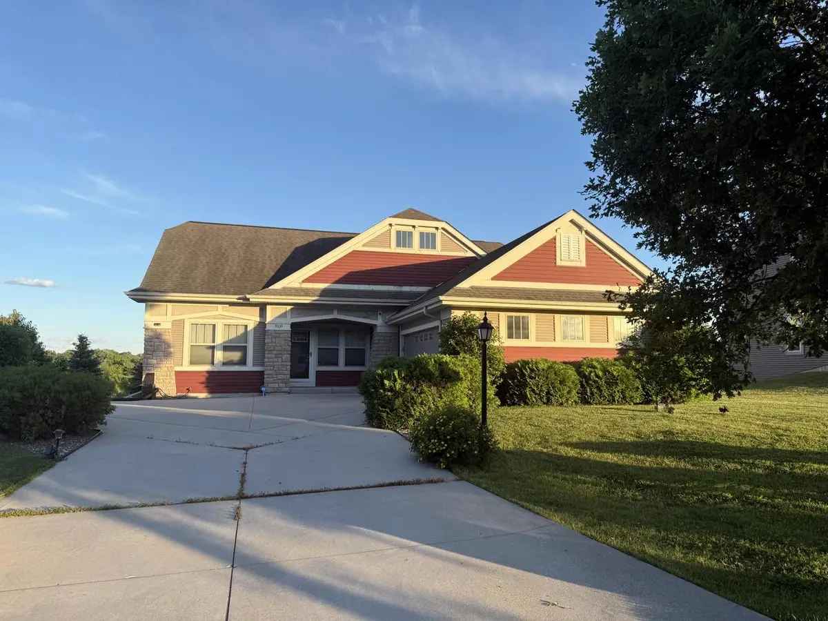 9335 W Mount Zion DRIVE, Milwaukee, WI 53224 - #1