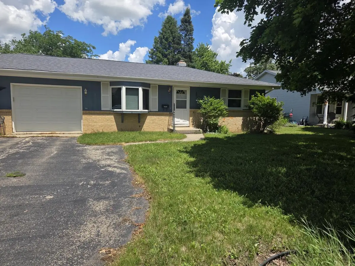 719 Holland AVENUE #2, Delavan, WI 53115 - #1