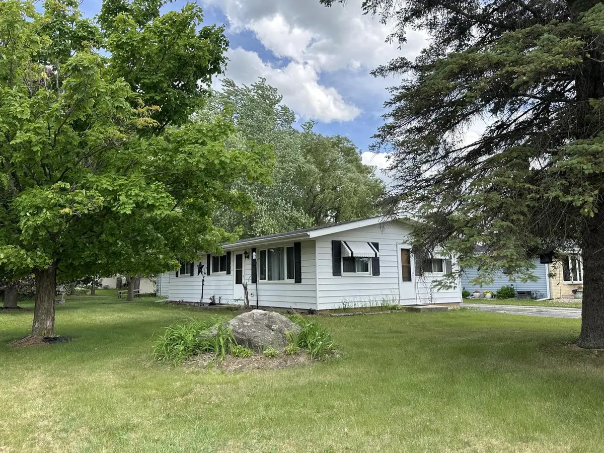 822 Bel Ric DRIVE, Kewaskum, WI 53040 - #1