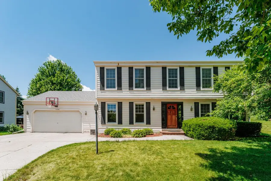 3106 Fox Ridge DRIVE, Waukesha, WI 53189 - #3