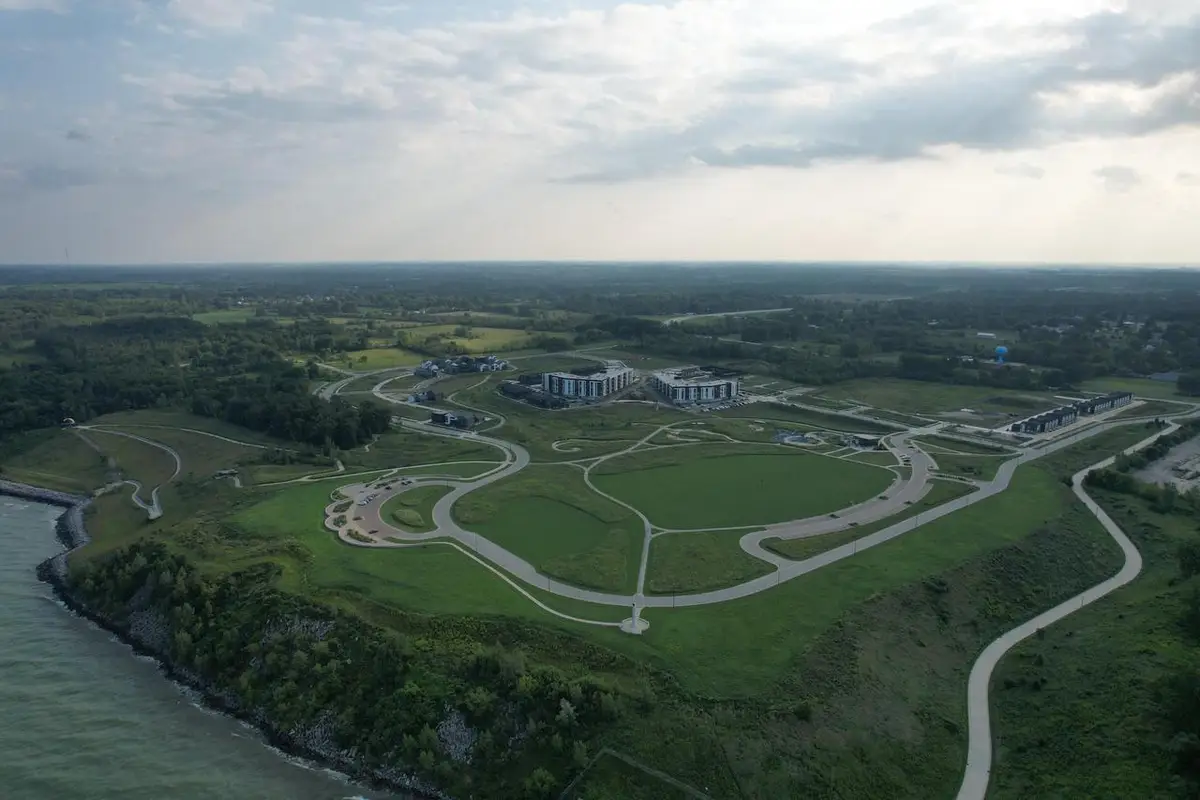 9423 S LAKE VISTA PARKWAY, Oak Creek, WI 53154 - #1