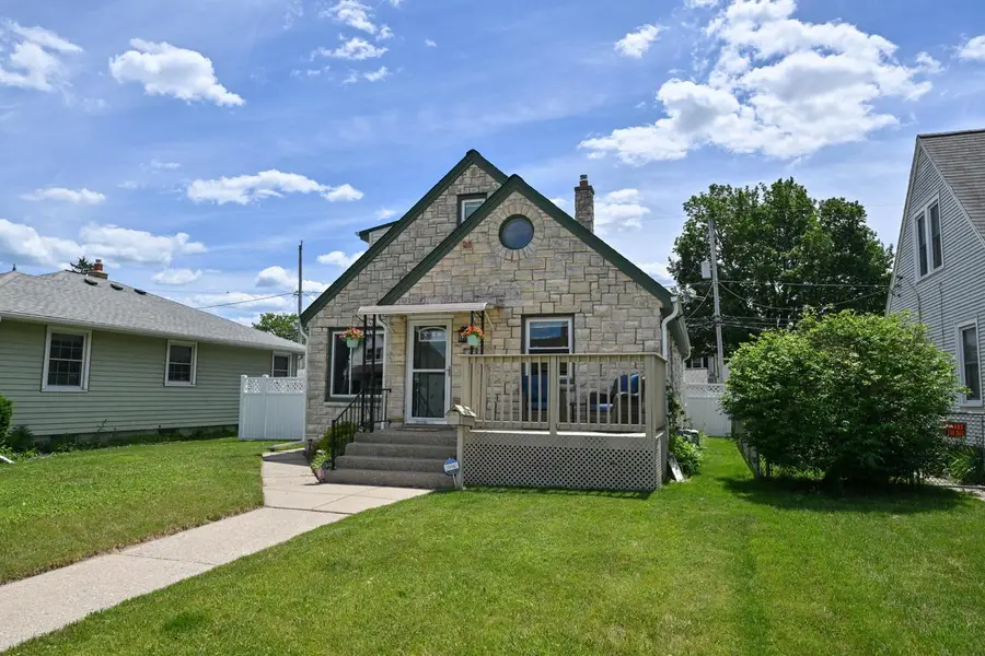 1629 Minnesota AVENUE, South Milwaukee, WI 53172 - #3