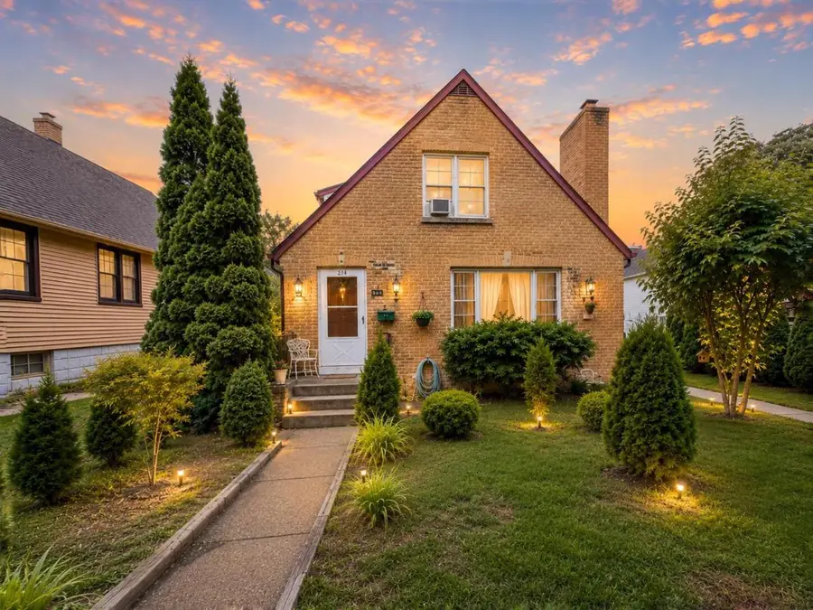 214 S 65th STREET, Milwaukee, WI 53214 - #2