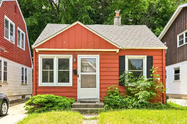 6633 Hillside LANE, Wauwatosa, WI 53213