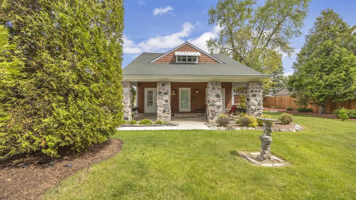 548 Whitcomb AVENUE, Sheboygan, WI 53081 - #1