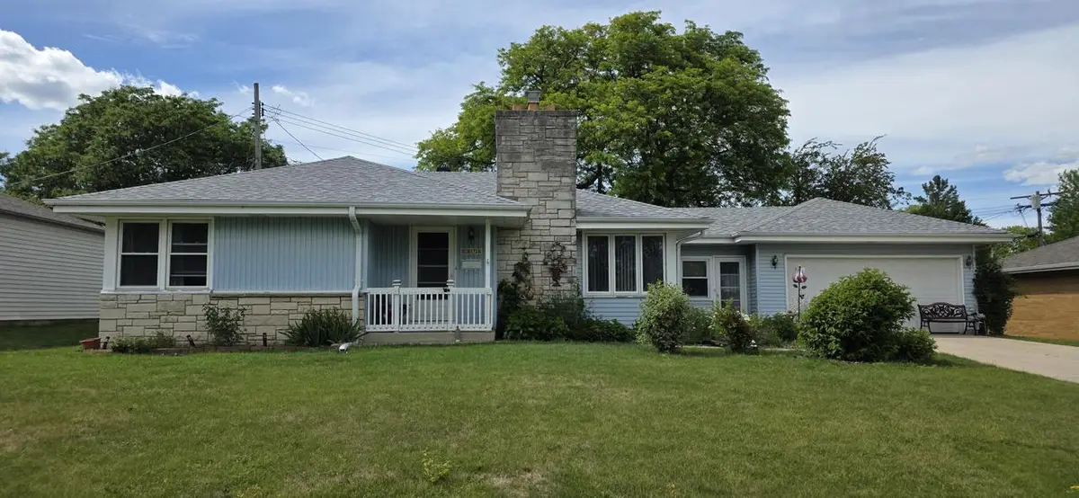 8914 W Stuth AVENUE, West Allis, WI 53227 - #1