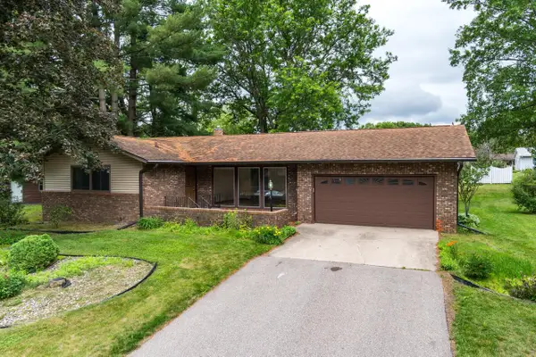 1578 Young DRIVE E, Onalaska, WI 54650
