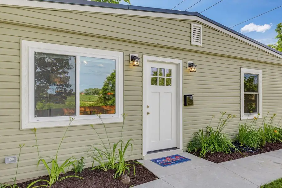 163 S 61st STREET, Milwaukee, WI 53214 - #3