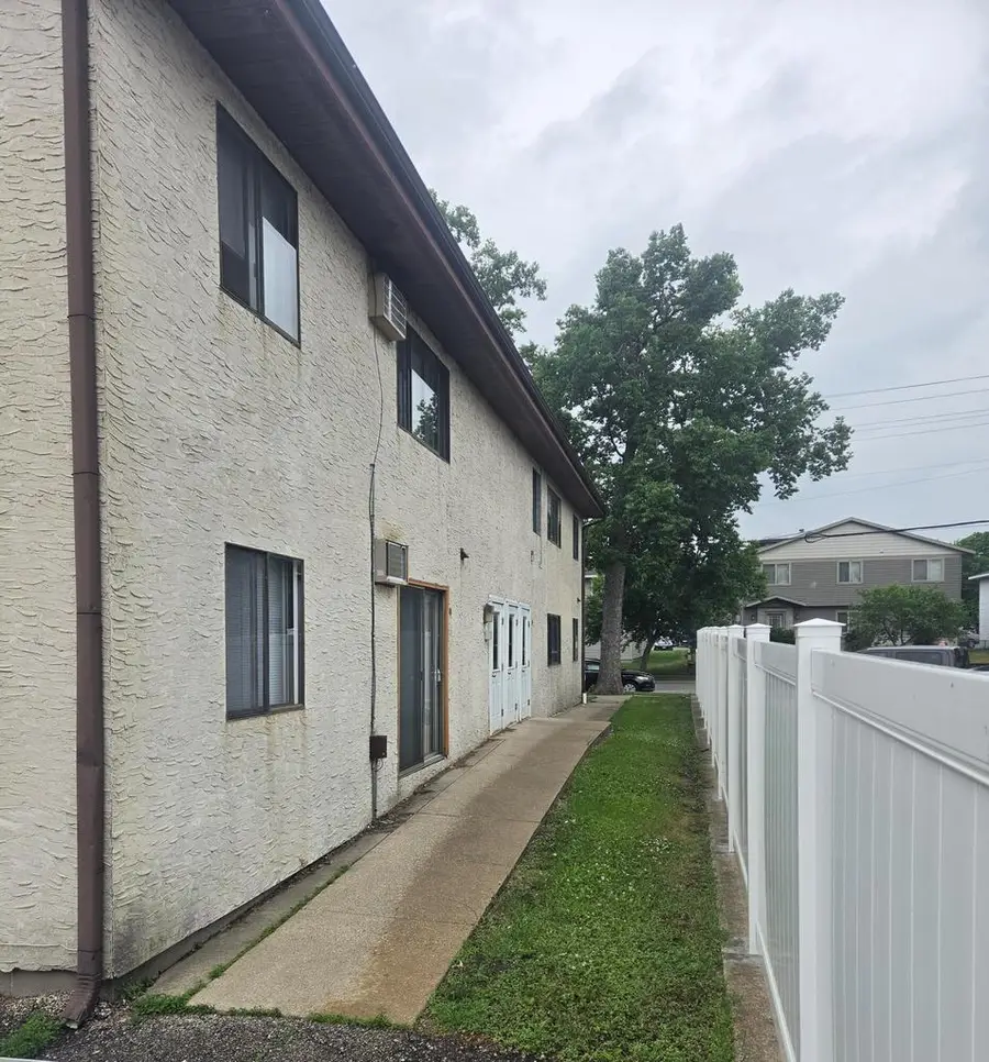 514 10th STREET N, La Crosse, WI 54601 - #2