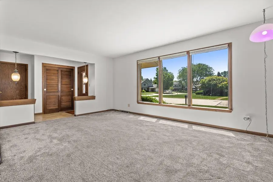 1610 Hickory STREET, South Milwaukee, WI 53172 - #2