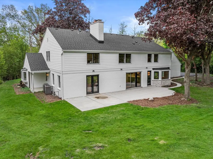 10525 N Fairway LANE, Mequon, WI 53092 - #2