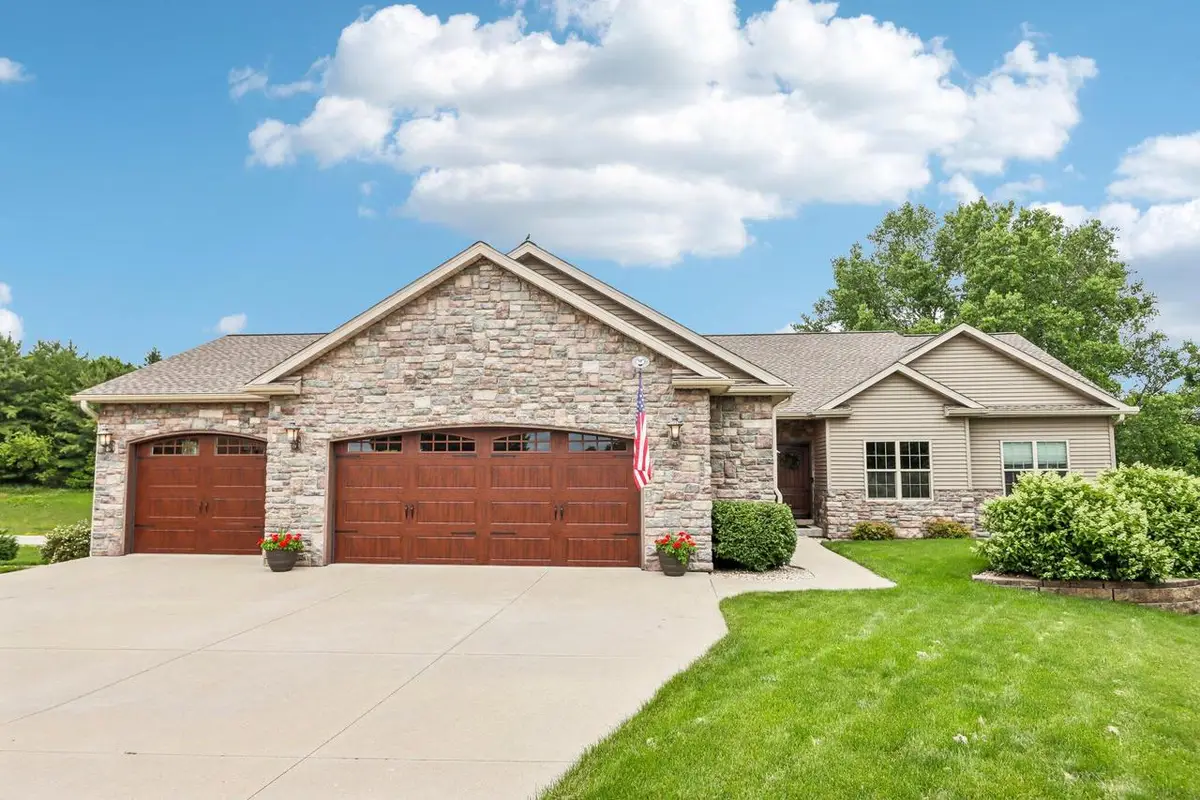 N6819 Canter COURT, Lake Mills, WI 53551 - #1