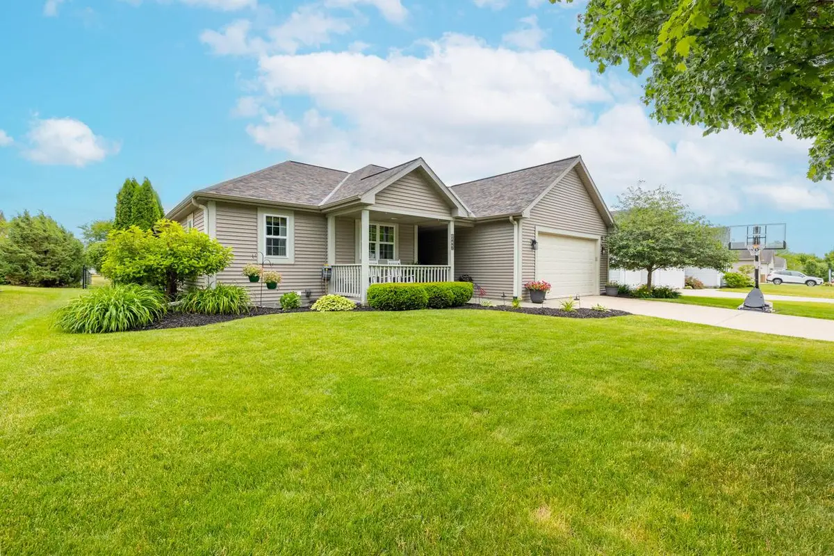 1446 Mulberry STREET, Hartford, WI 53027 - #1