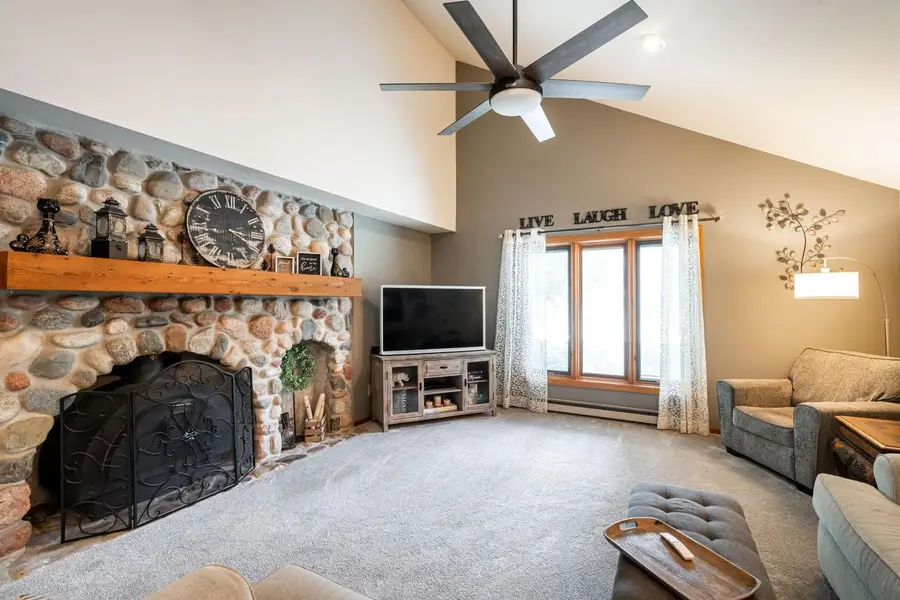 3278 S Acredale COURT, New Berlin, WI 53151 - #3