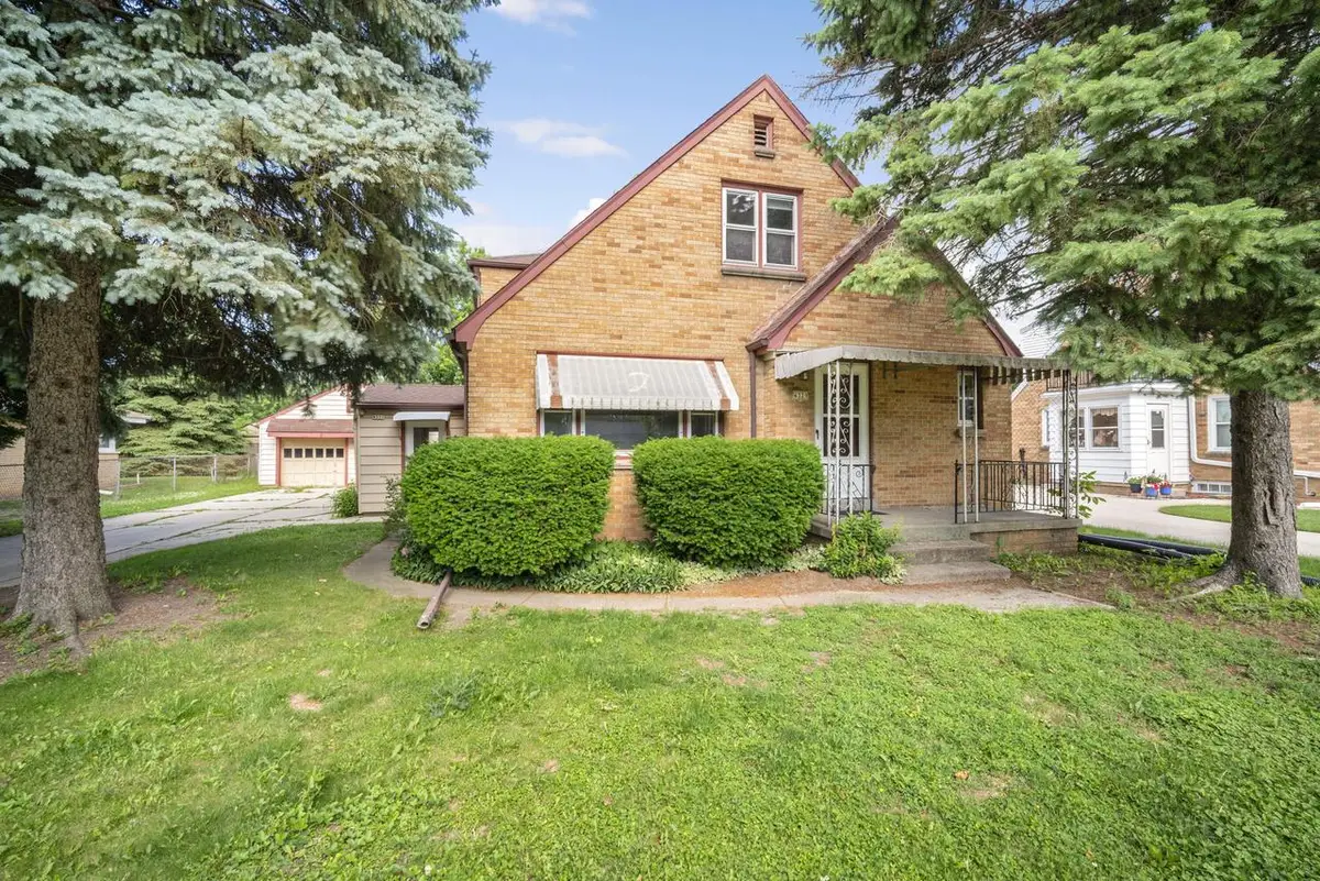 4329 S 47th STREET #4331, Greenfield, WI 53220 - #1