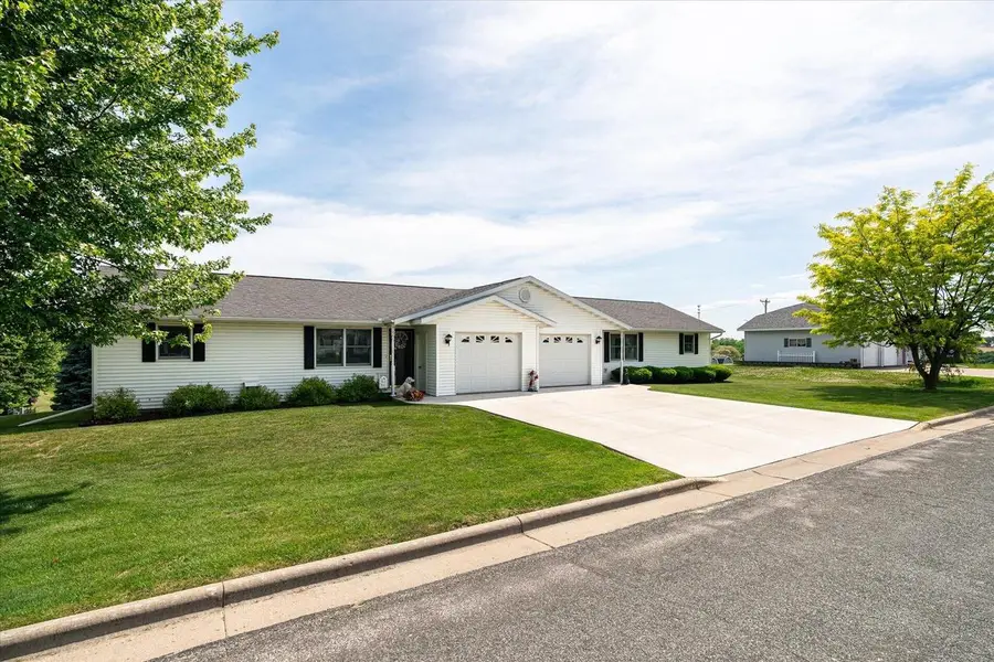 915 Rose STREET, Cashton, WI 54619 - #3
