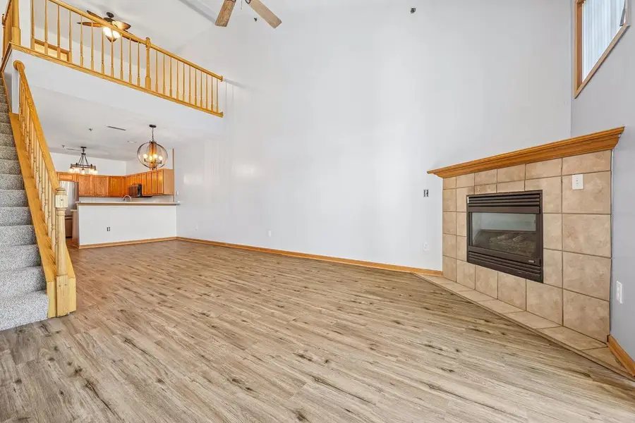 2428 Fox River PARKWAY #L, Waukesha, WI 53189 - #3