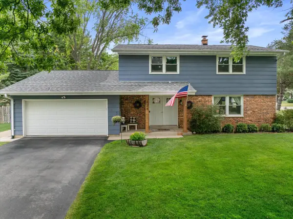 924 Marquette ROAD, Hartland, WI 53029