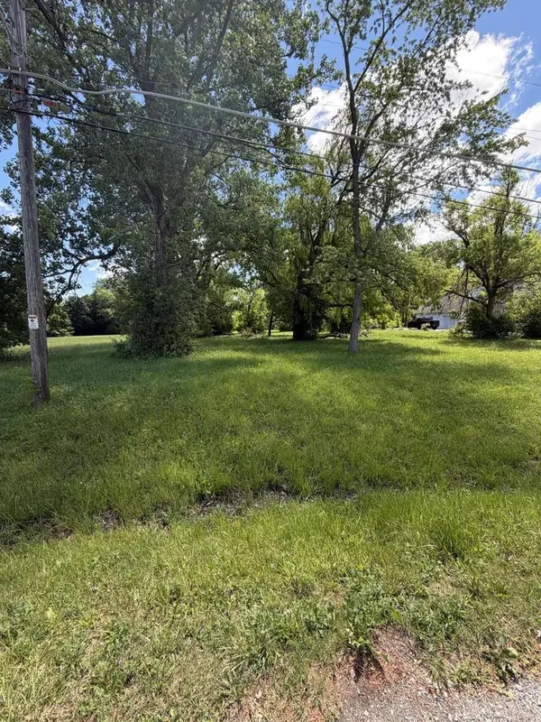 4241 GOLEYS LANE, Racine, WI 53404