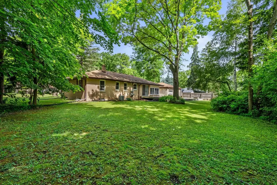 5870 S 41st STREET, Greenfield, WI 53221 - #2