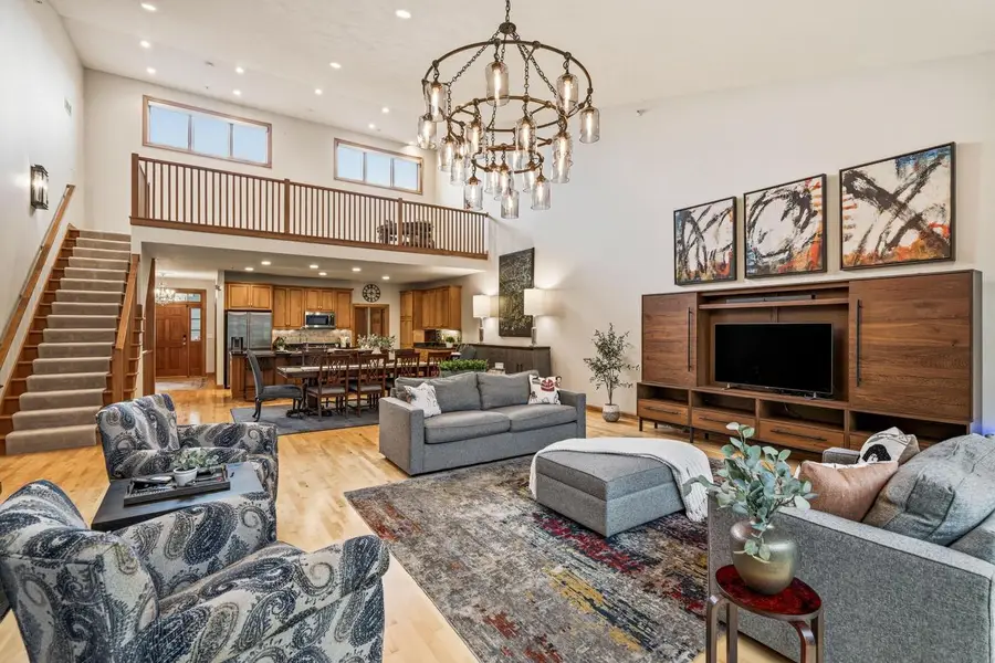 765 Bay COURT #B, Brookfield, WI 53005 - #2