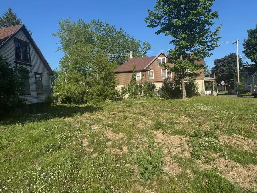 3254 N 15TH STREET, Milwaukee, WI 53206 - #3