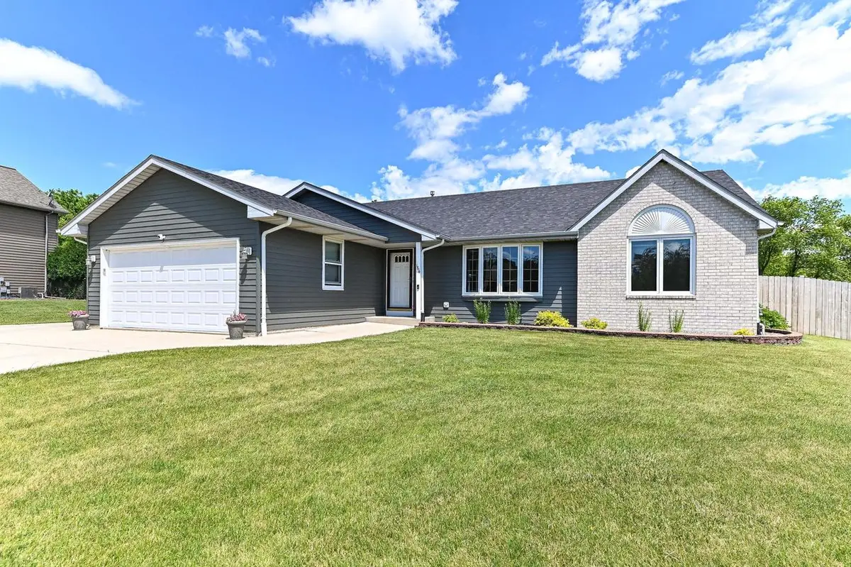 164 Mill AVENUE, Union Grove, WI 53182 - #1