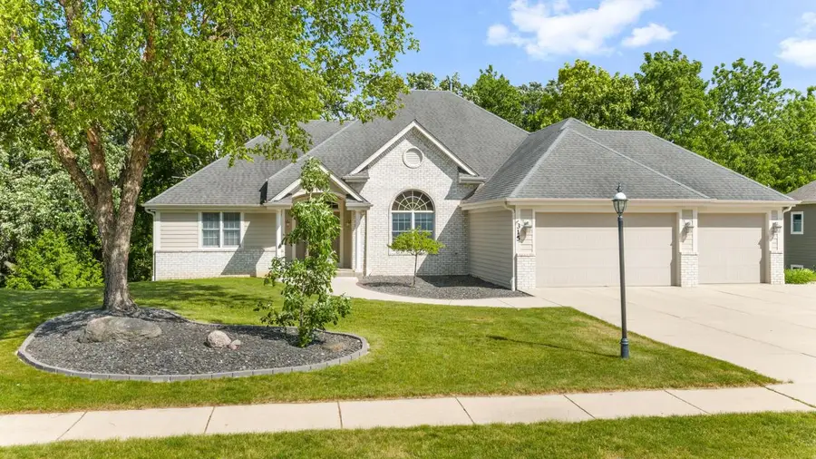 315 Prairie Song DRIVE, Waukesha, WI 53188 - #3