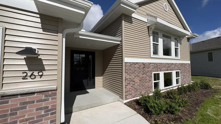 269 Cardinal DRIVE, Sullivan, WI 53178 - #2