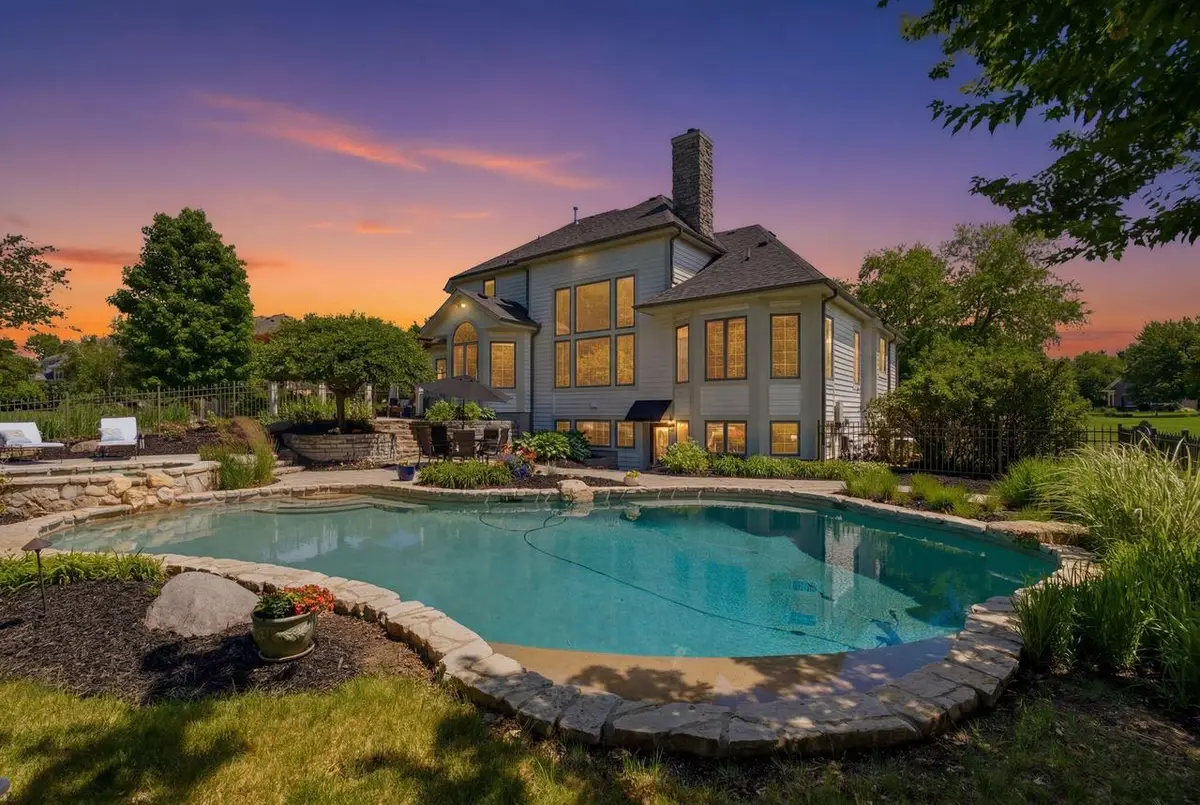 N34W33440 Hickory LANE, Nashotah, WI 53058 - #1
