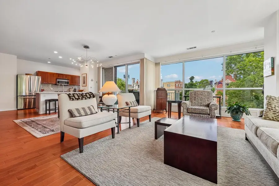 1522 N Prospect AVENUE #303, Milwaukee, WI 53202 - #2
