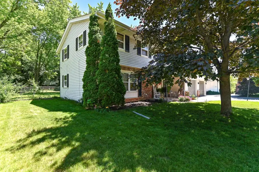 7524 N 90th STREET, Milwaukee, WI 53224 - #2