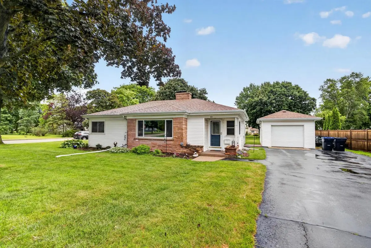 104 E Third AVENUE, Elkhorn, WI 53121 - #1