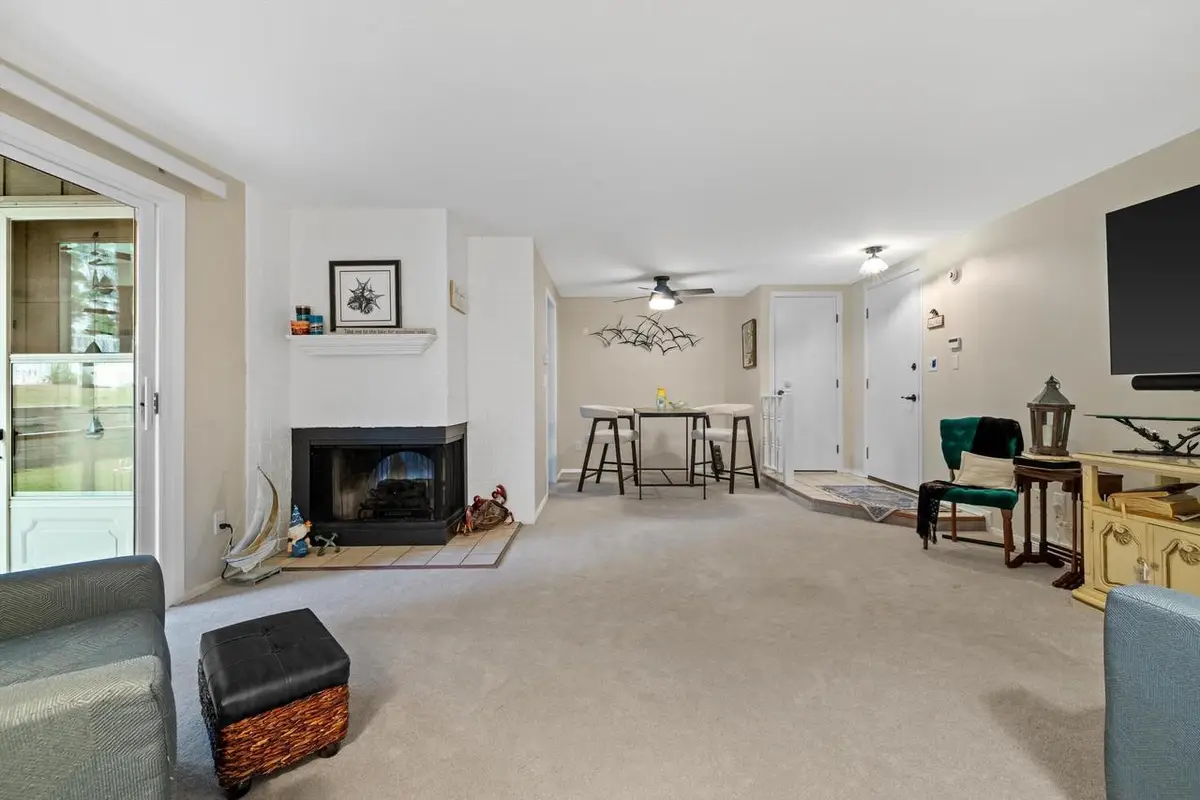950 Woodridge COURT #5B, Lake Geneva, WI 53147 - #1