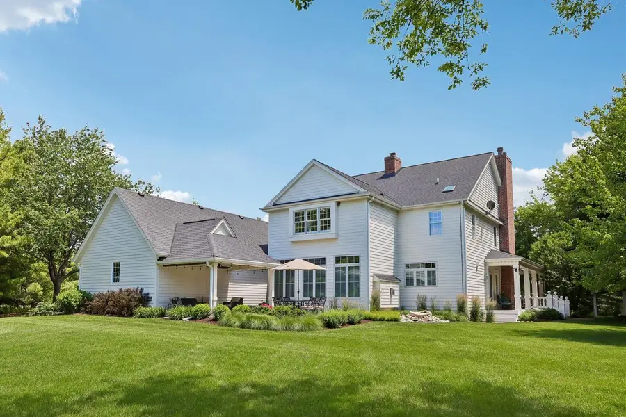 191 Fieldstone ROAD, Delafield, WI 53018 - #2