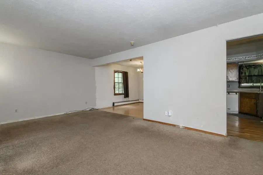 5210 S Balboa DRIVE, New Berlin, WI 53151 - #3