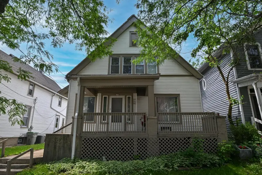 137-39 E Garfield AVENUE, Milwaukee, WI 53212 - #2
