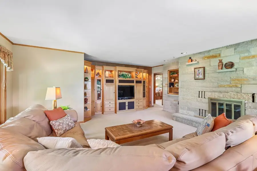 780 Michael DRIVE, Brookfield, WI 53045 - #2