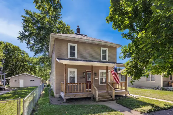 1406 Charles STREET, La Crosse, WI 54603