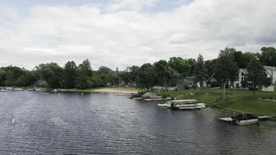 33197 S Lakeshore DRIVE, Burlington, WI 53105 - #2