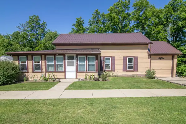 130 South STREET, Lowell, WI 53557