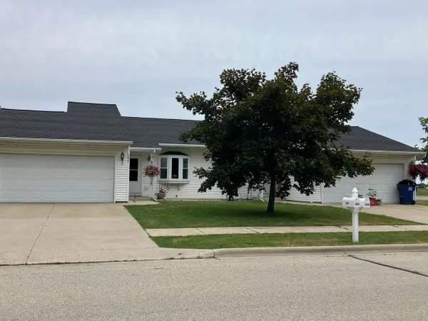 284 Martin DRIVE #286, Fredonia, WI 53021